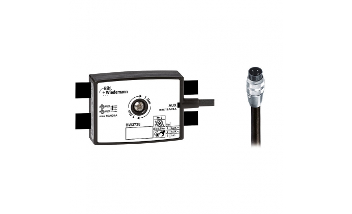 BW3738 - Passive Distributor AUX to 1 x M16 power cable plug, straight, 3 poles, depth 25 mm, IP67